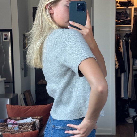 Abercrombie Gray Short Sleeve Cardigan - Picture 3 of 3